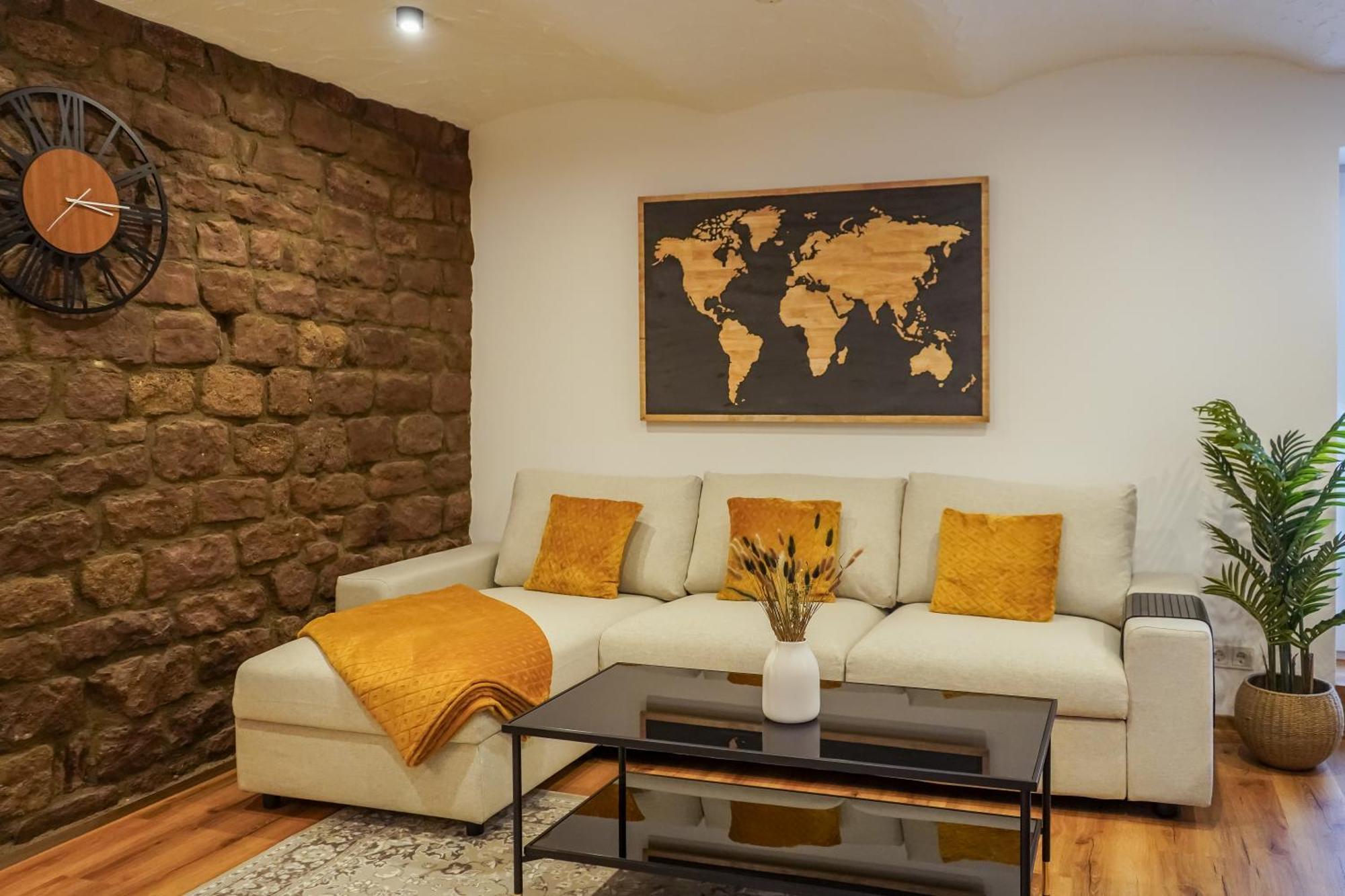 7Seas Boutique Aparthotel Homburg - Stilvoll, Digital & Ideal Fuer Familie & Business Eksteriør billede