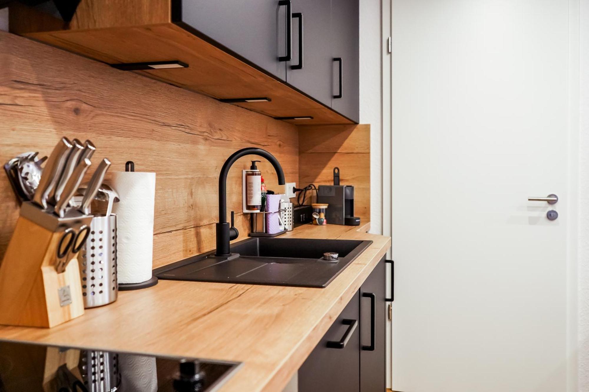 7Seas Boutique Aparthotel Homburg - Stilvoll, Digital & Ideal Fuer Familie & Business Eksteriør billede