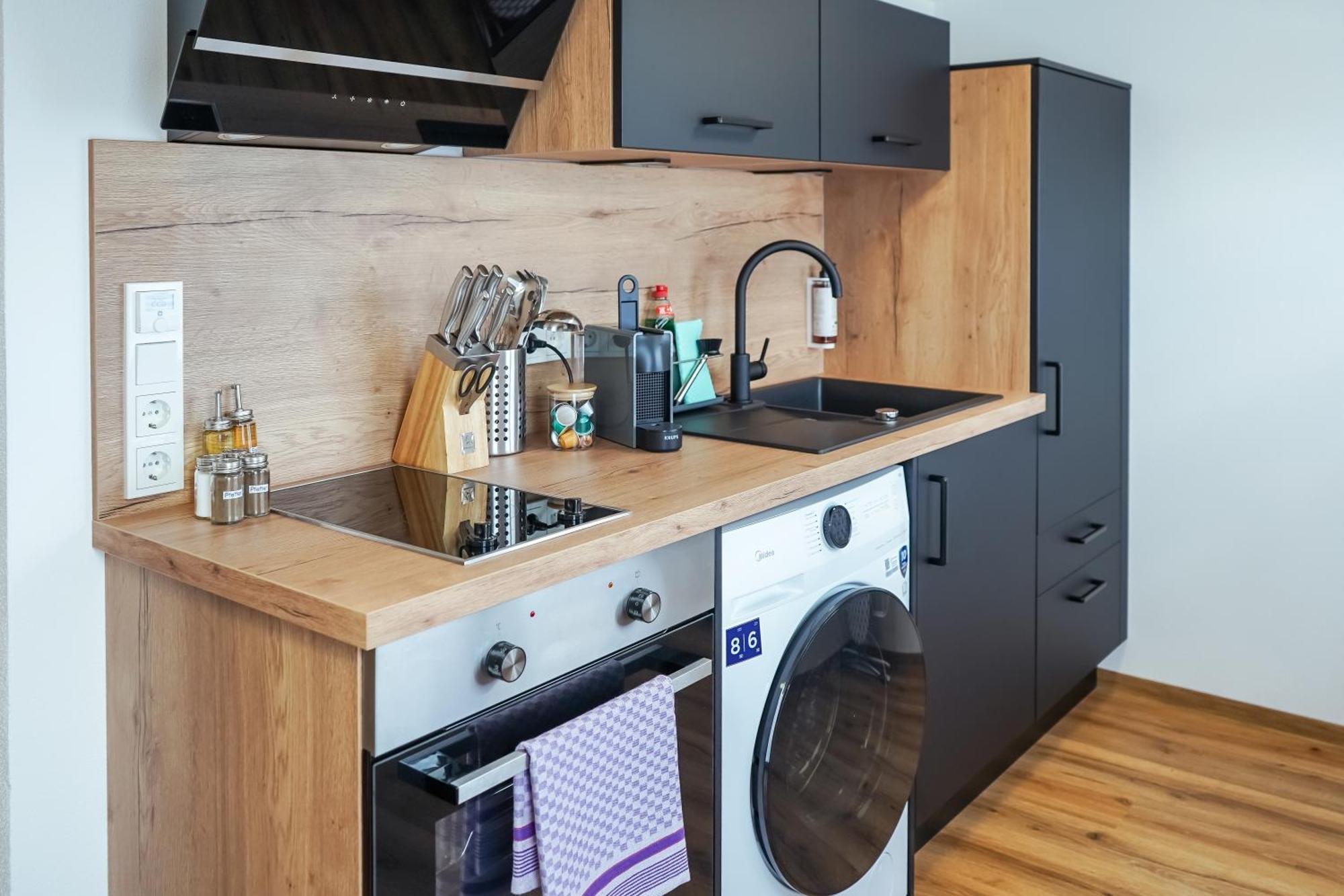 7Seas Boutique Aparthotel Homburg - Stilvoll, Digital & Ideal Fuer Familie & Business Eksteriør billede